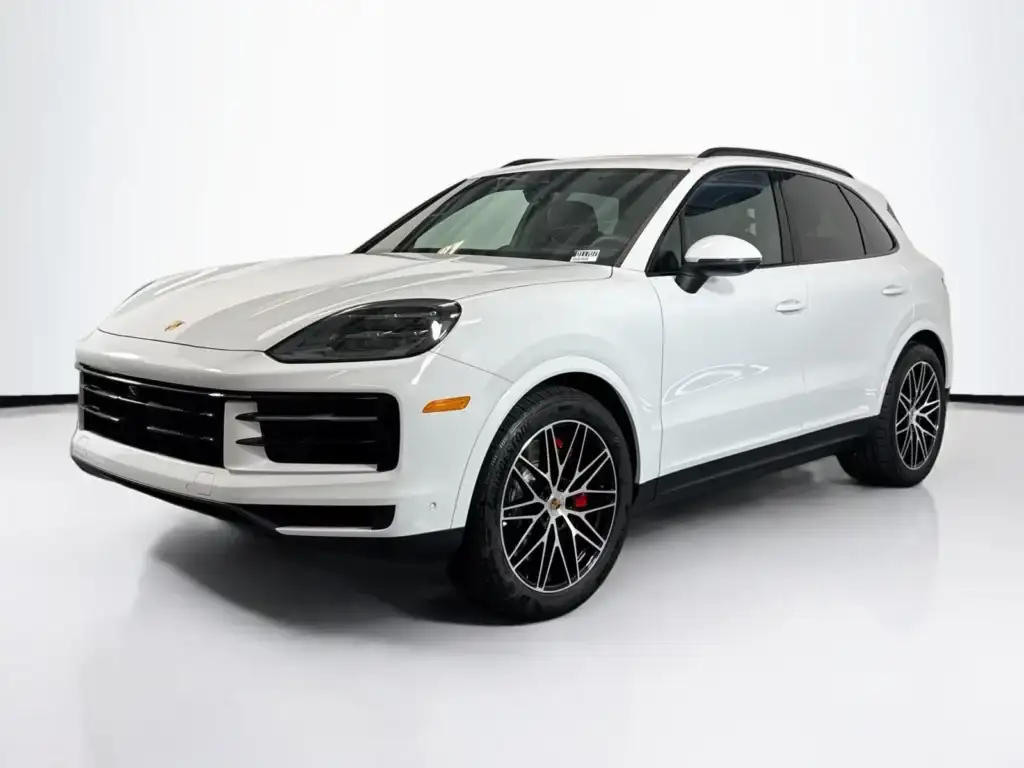 Retired Demo Vehicle - New 2025 Porsche Cayenne S