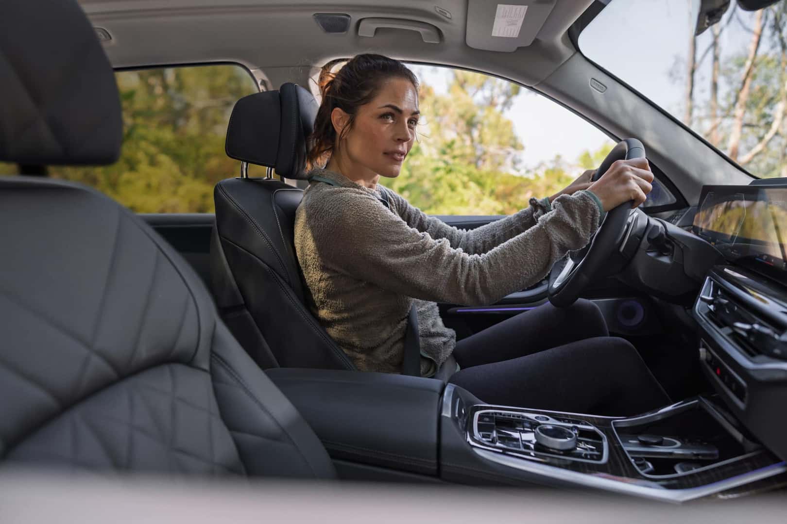 BMW X7 cargo and interior space