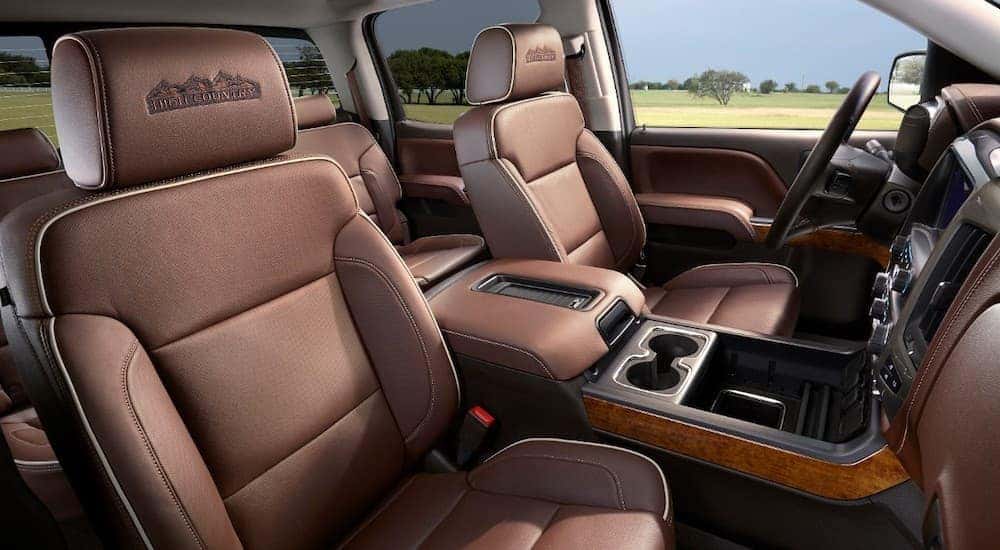 The brown interior of a 2018 Chevy Silverado 1500 is shown.