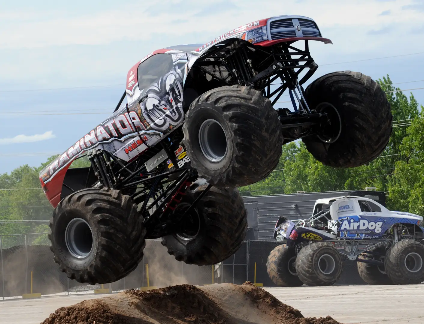 New Jeep Bad Habit monster truck unveiled at Kufleitner Chrysler