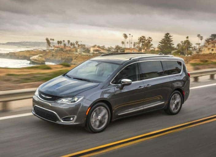 2019 chrysler pacifica hybrid limited price