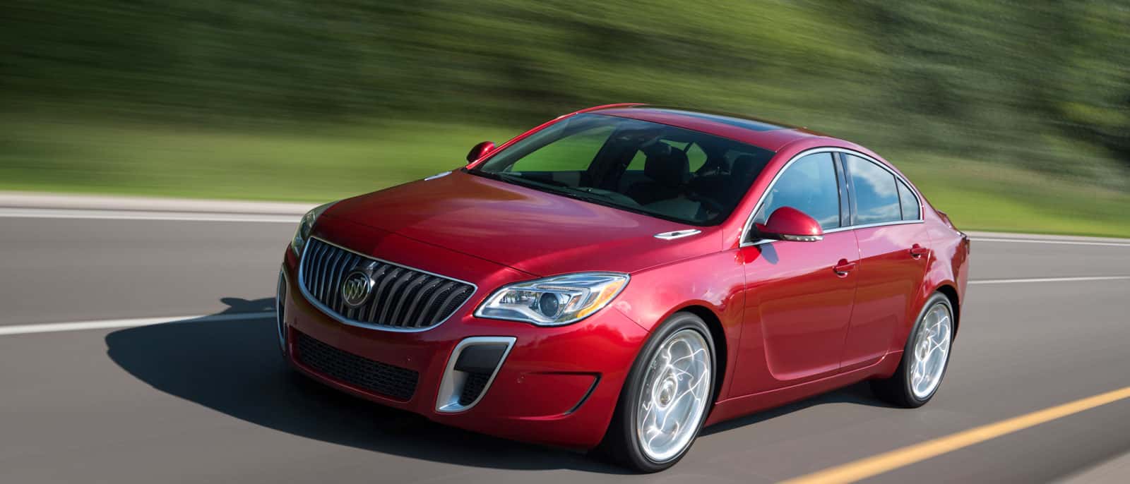 Buick Regal: What Makes an Airbag Inflate Buick Regal: What Makes an Airbag Inflate