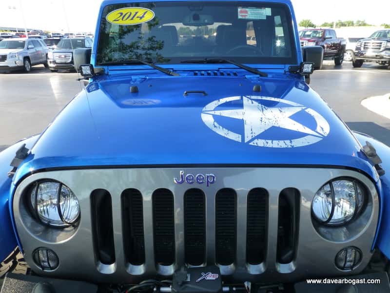 2014 Custom Jeep hood detail