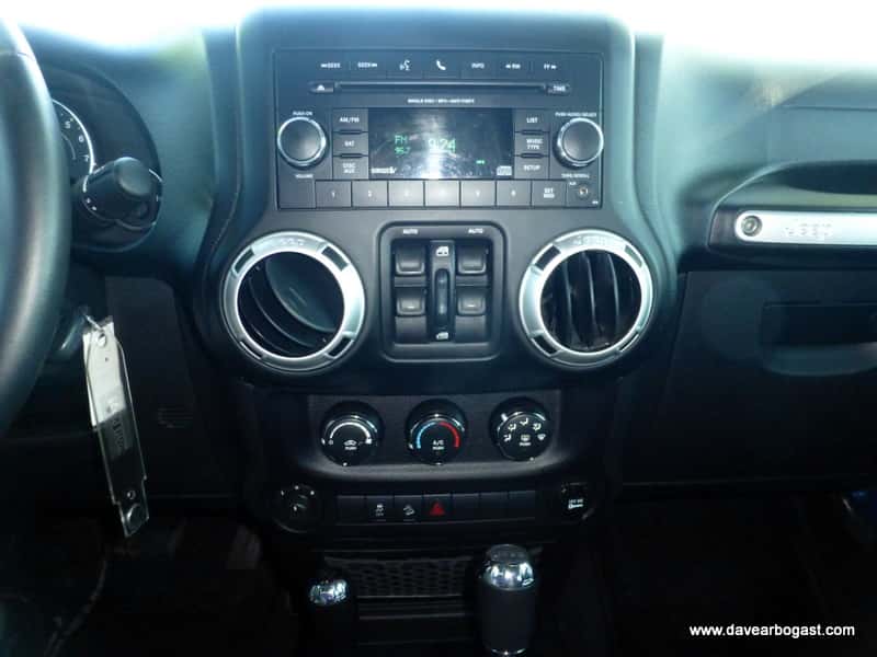 Custom Jeep comfort controls