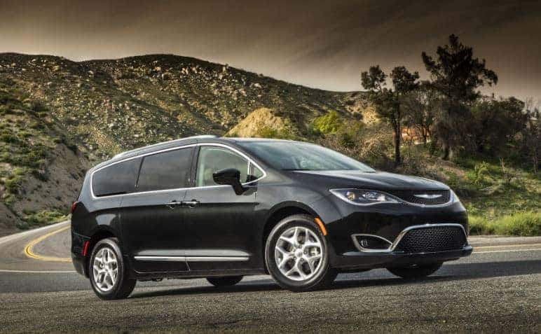 2020 Chrysler Pacifica Review