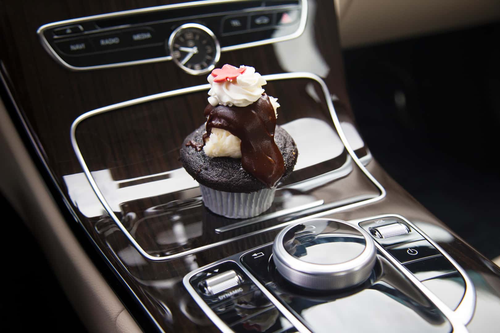 night and day cupcake