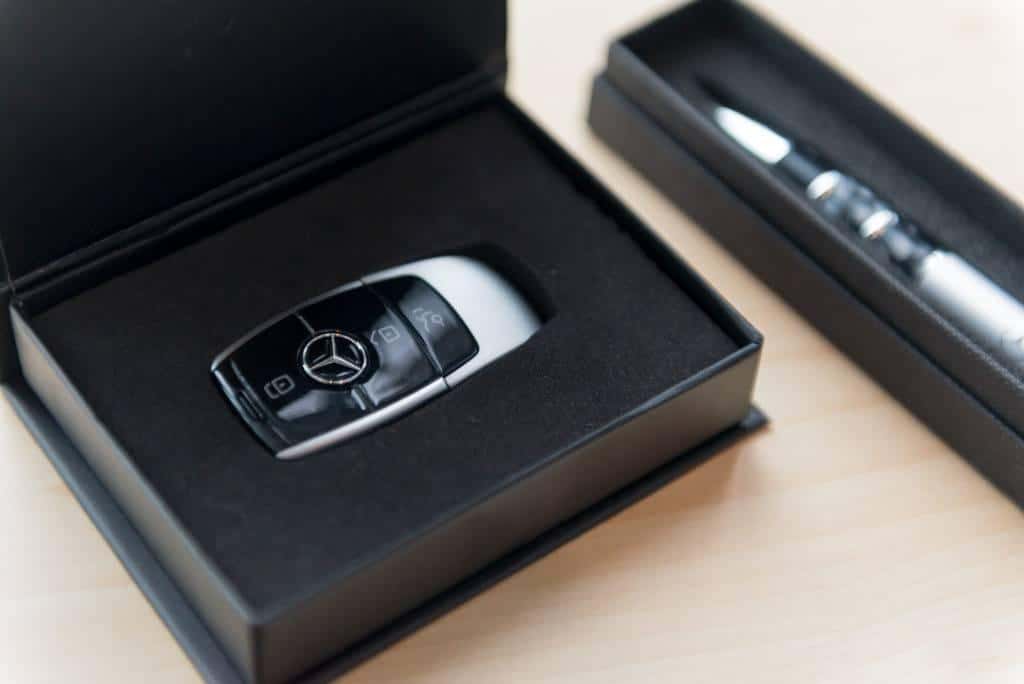 Mercedes gifts deals