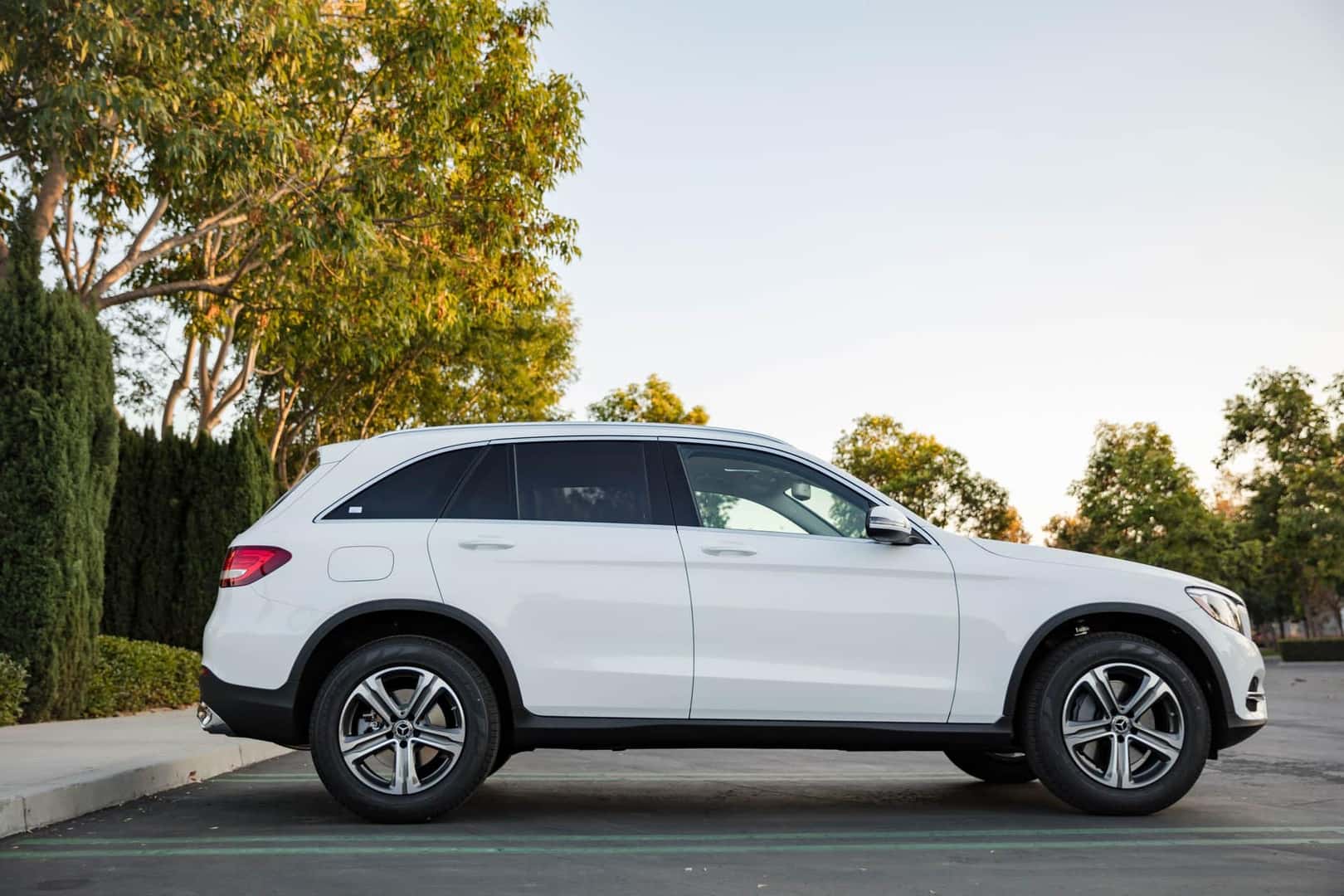 2018 Mercedes-Benz GLC Polar White