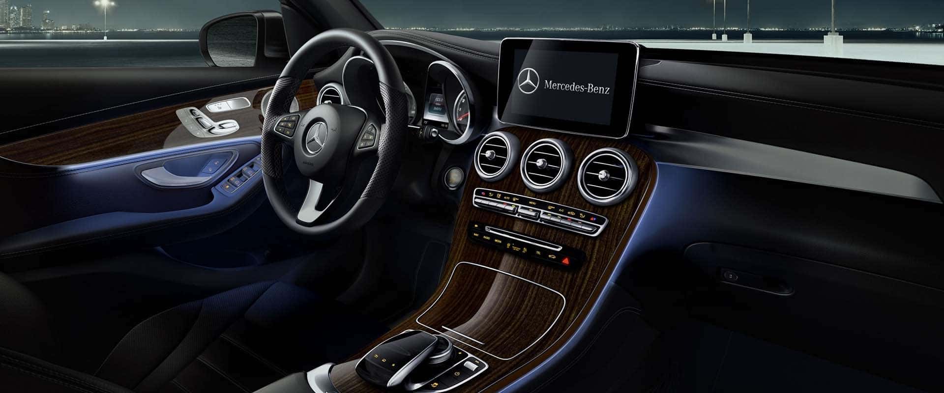 2018 GLC 300 Interior