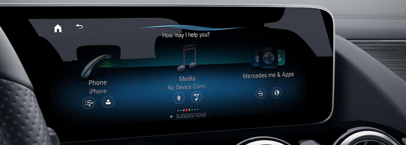 How To Connect to Apple CarPlay in Your Mercedes-Benz