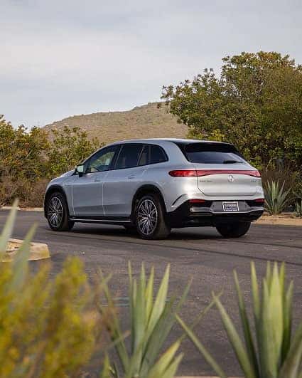 2026 EQS SUV seamless exterior design