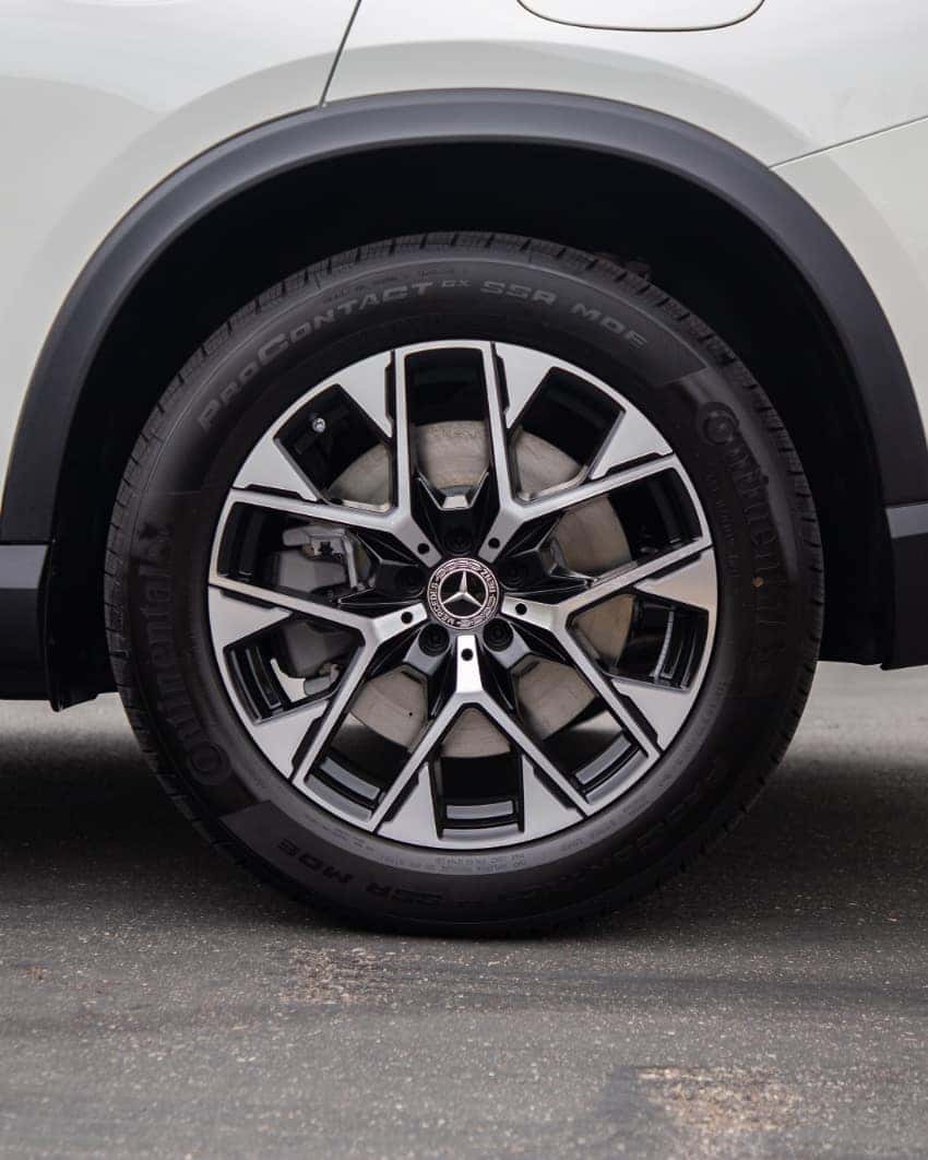 2026 GLC 350e SUV customizable exterior paint colors and wheel designs