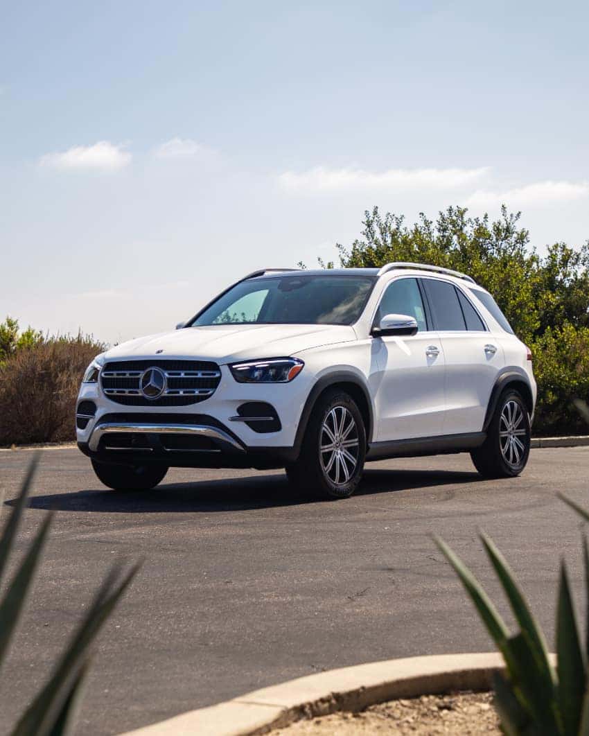 2026 GLE 450e SUV tailored to your taste with over 10 exterior paint colors and 7 wheel designs
