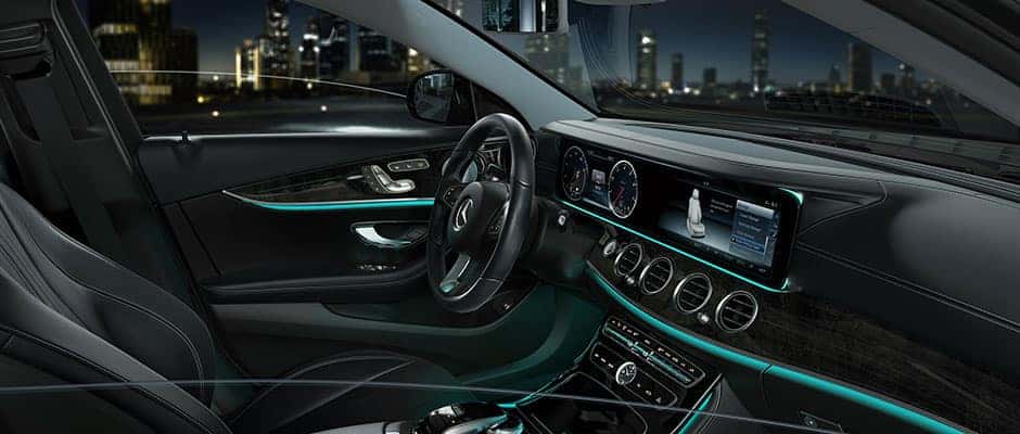 Mercedes Benz E 300 Interior