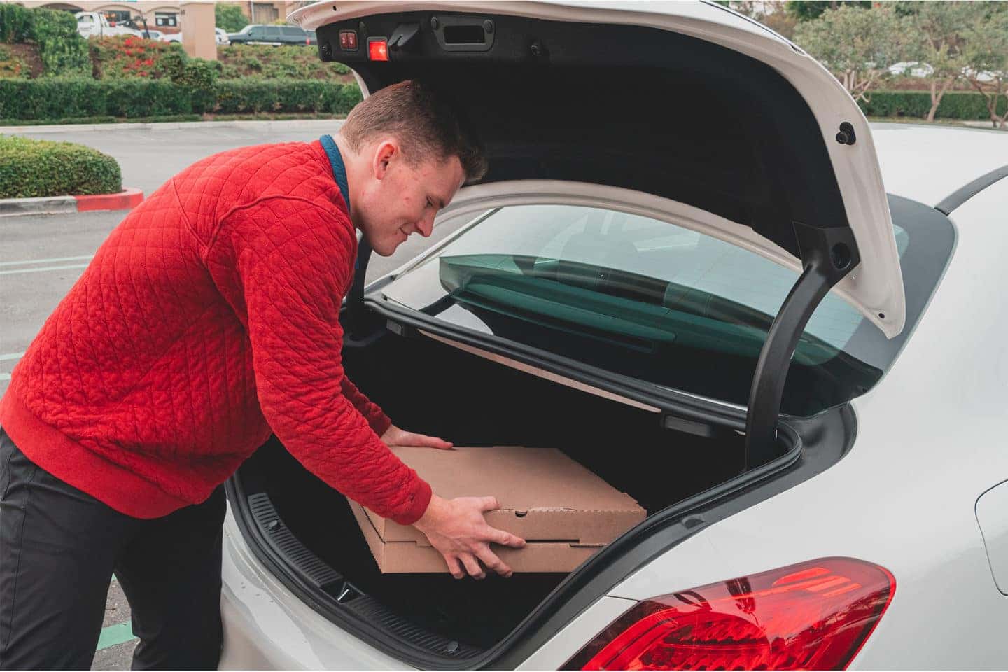 Inland Empire Pizza Places | Mercedes-Benz of Ontario