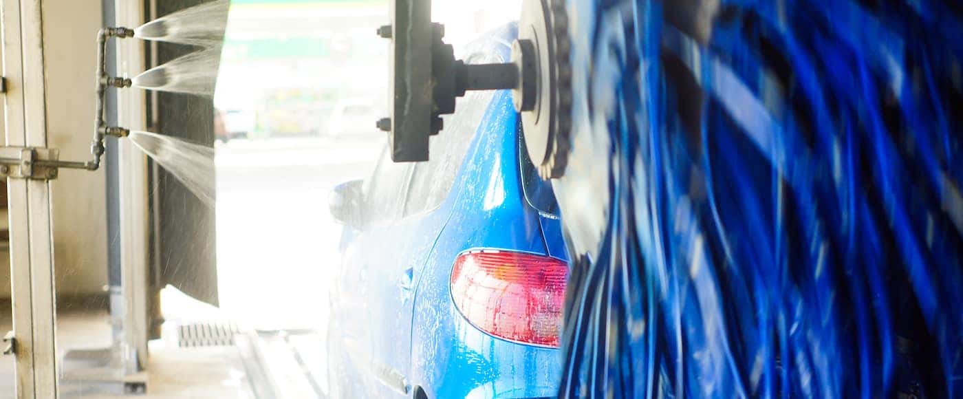 Hand Car Wash vs. Touchless Car Wash