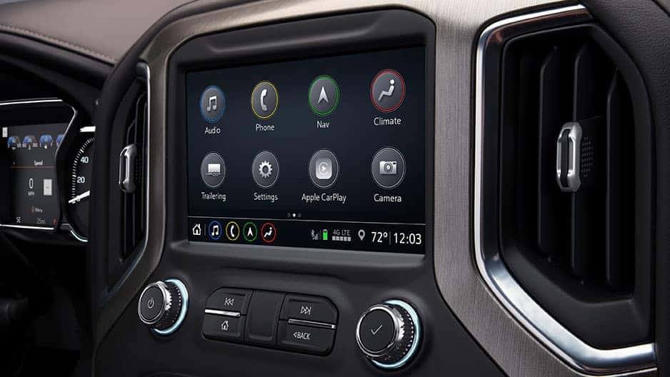 Technology Features of the New GMC Sierra 1500 at Garber in Jacksonville, FL