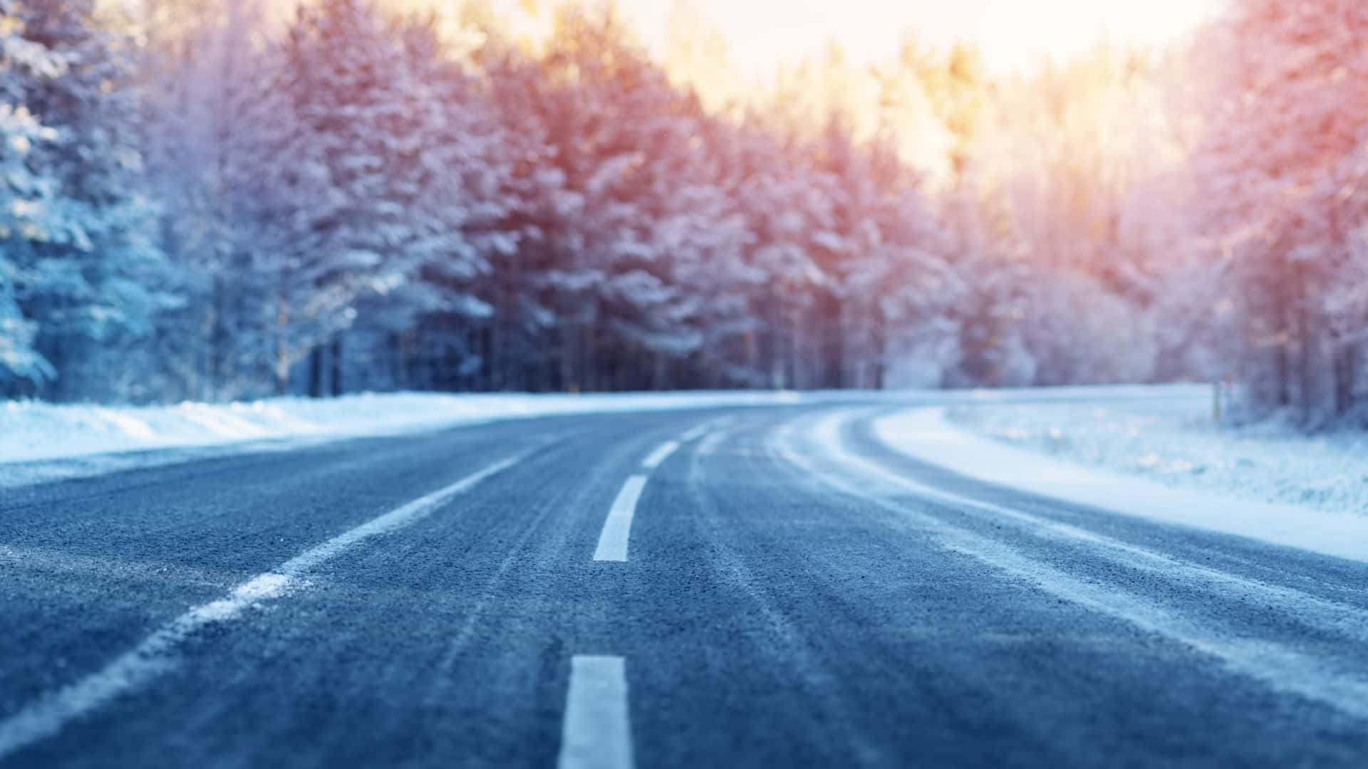 winter road
