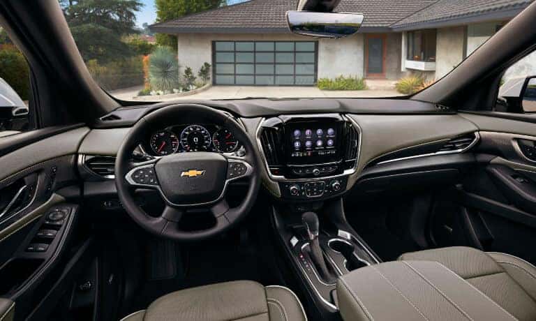 2023 Chevy Traverse interior front