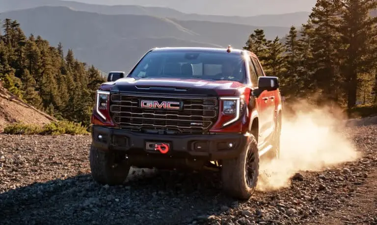 2024 GMC Sierra 1500 Engine & Tow Specs | Sandwich, IL