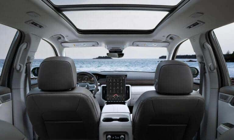 2024 GMC Acadia interior front