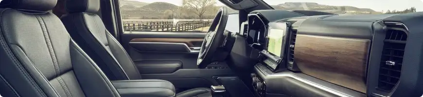 2026 Chevrolet Silverado 1500 interior and comfort