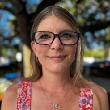Stephanie Vosburg