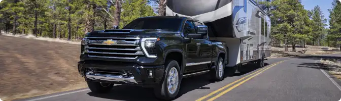 2026 Chevrolet Silverado 2500HD and 2026 Ram 2500 towing and payload