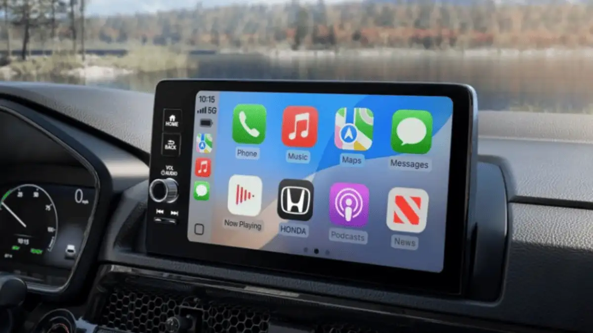 2026 Honda CR-V Hybrid near Smithtown, NY, infotainment screen showing Apple CarPlay icons for Phone, Music, Maps, and Messages