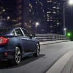 2020-Honda-Civic-in-city-at-nighttime-2