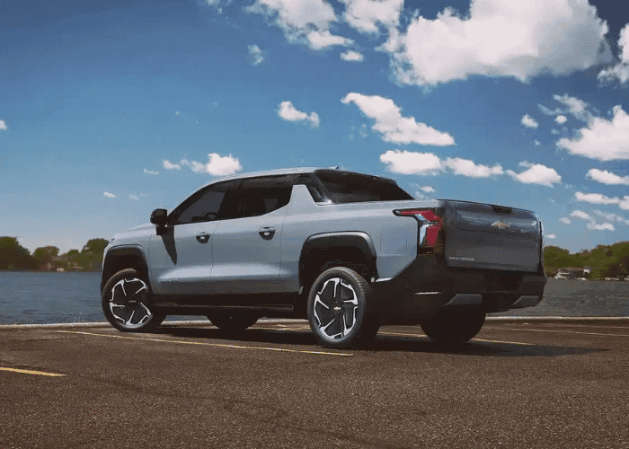 RSAG-Chevrolet Electric Vehicles - Chevrolet Silverado EV