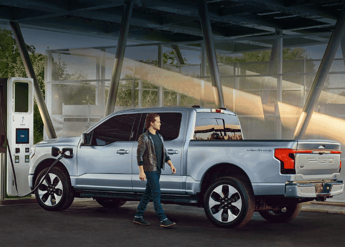 RSAG-Ford Electric Vehicles - Charging in Public