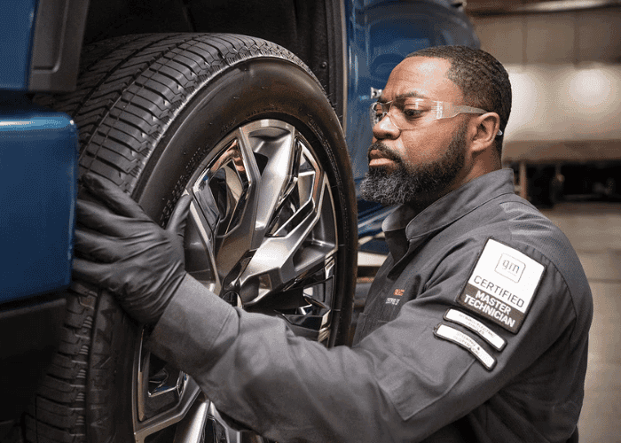 GMC-Dealer-Plainfield-Indiana---Schedule-Service