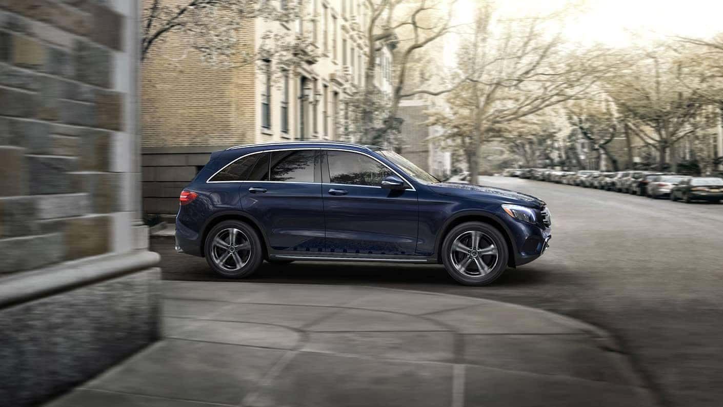 2019 Mercedes-Benz GLC rounding a corner
