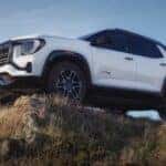 2027GMCTerrain-exterior-02