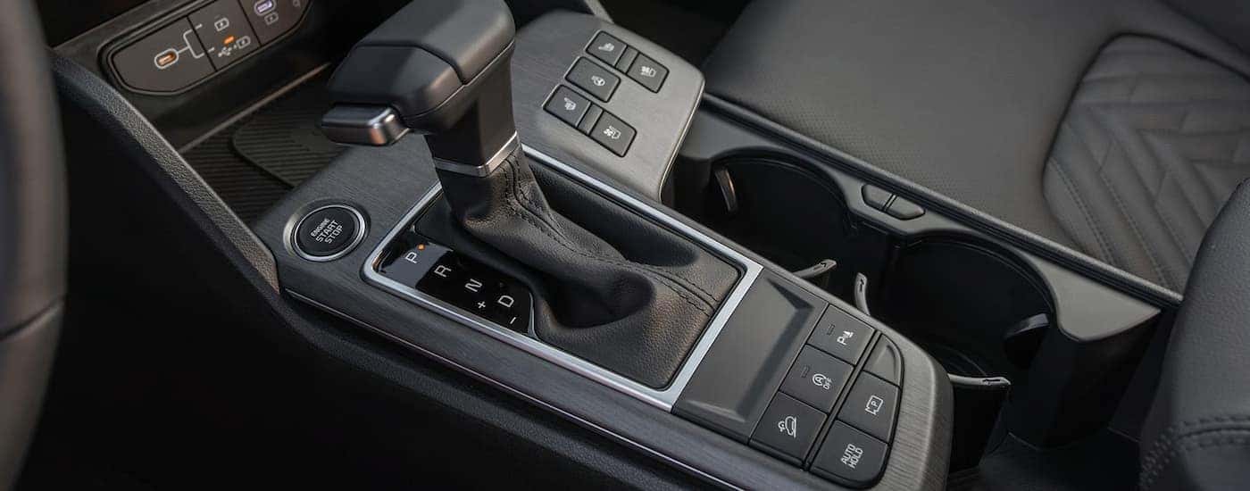 Shift knob and controls in a 2026 Kia Sportage