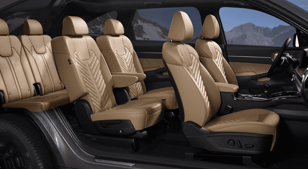 Tan leather interior of a 2026 Kia Soernto