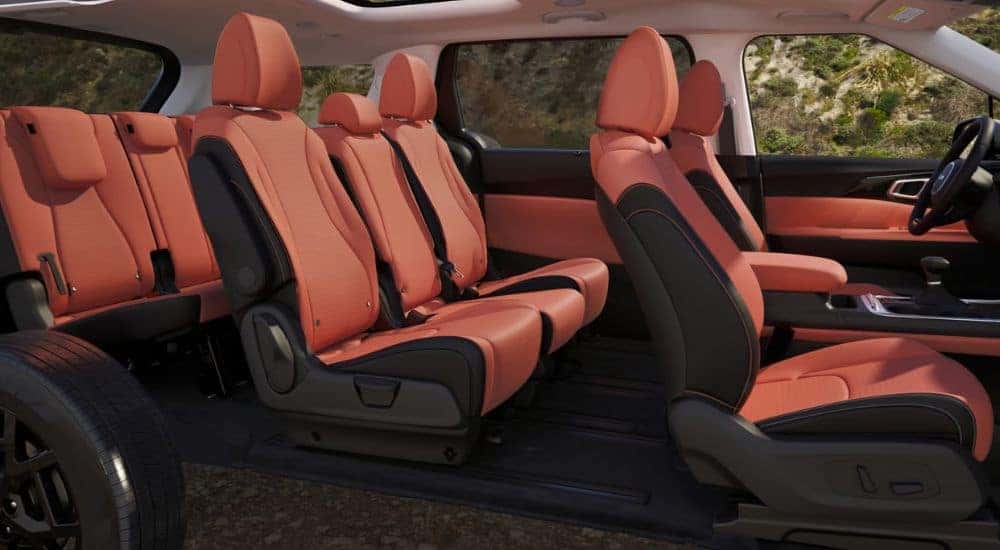 Kia Carnival 8 passenger interior gives ample space