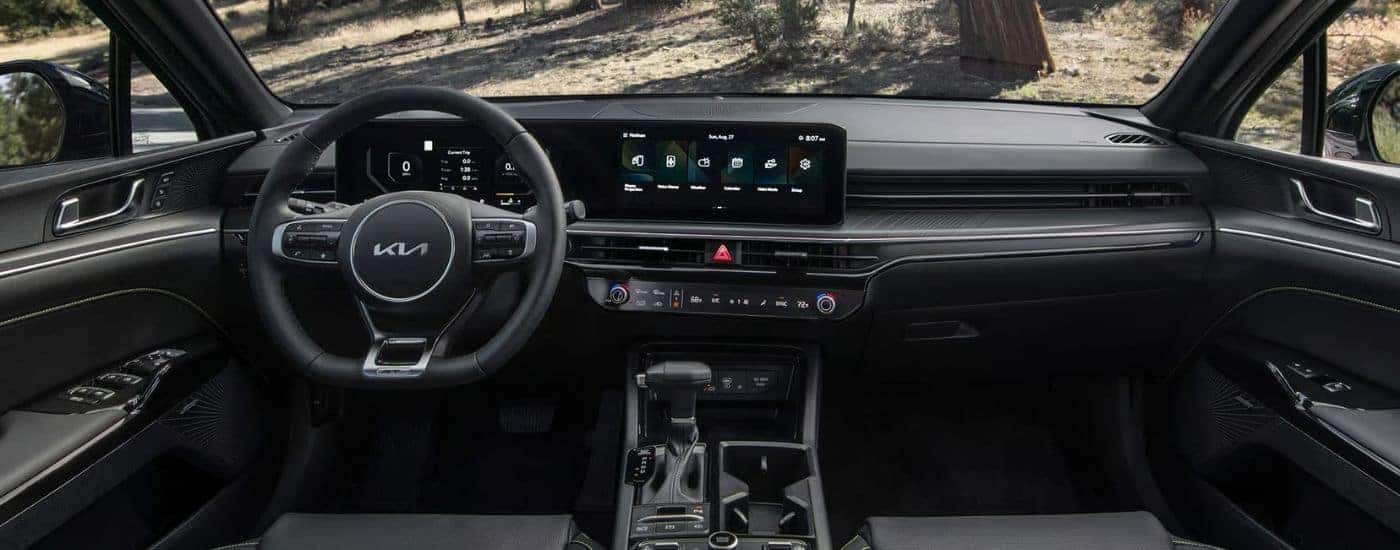 2026 Kia K5 front interior with combined 24-inch display.