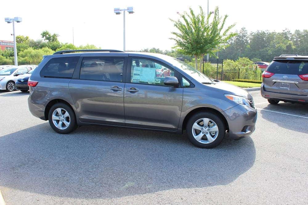 2018 Toyota Sienna New Toyota minivans near Orlando