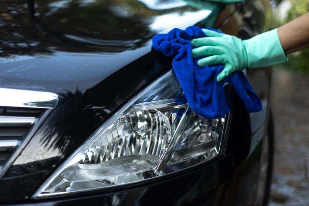 Do You Tip the Car Detailer? To Tip or Not to Tip