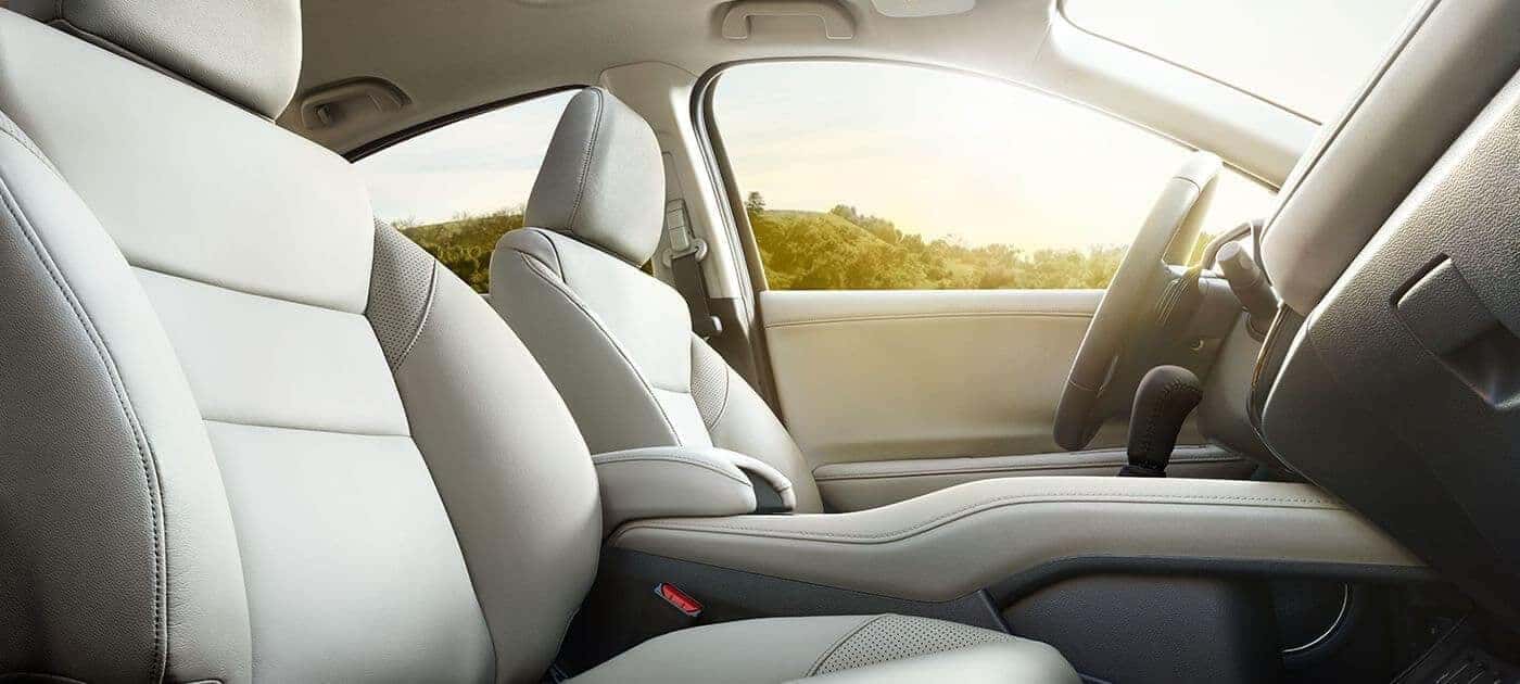 2018 Honda HR-V LX interior
