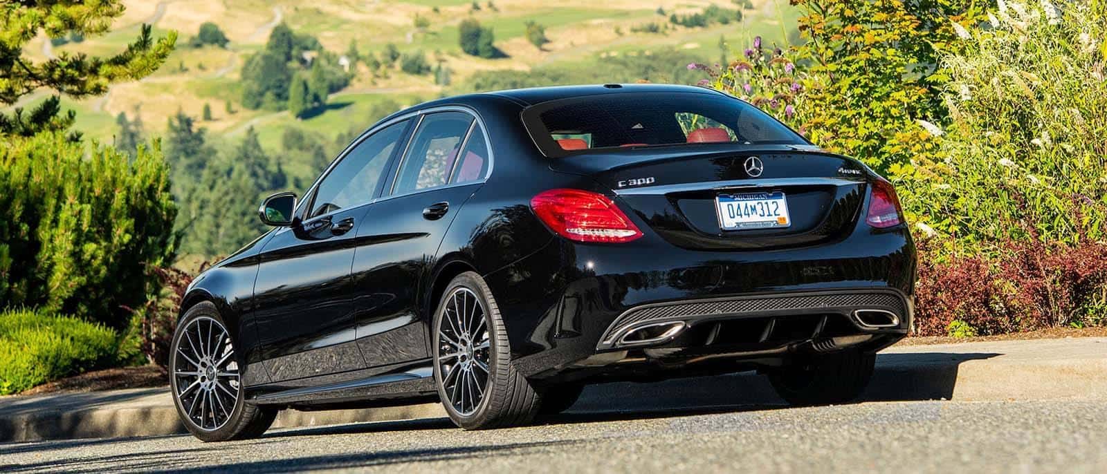 Discover The Exquisite 2017 Mercedes Benz C300 Sedan