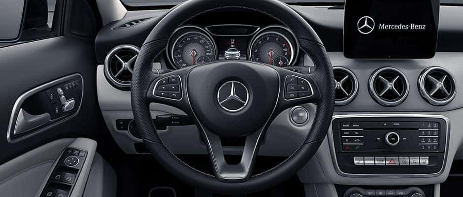 2018 MB GLA Steering Wheel