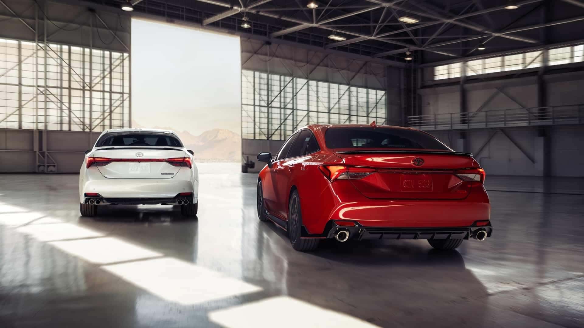 Buy, Lease, or Finance the 2020 Toyota Avalon near Bossier City LA
