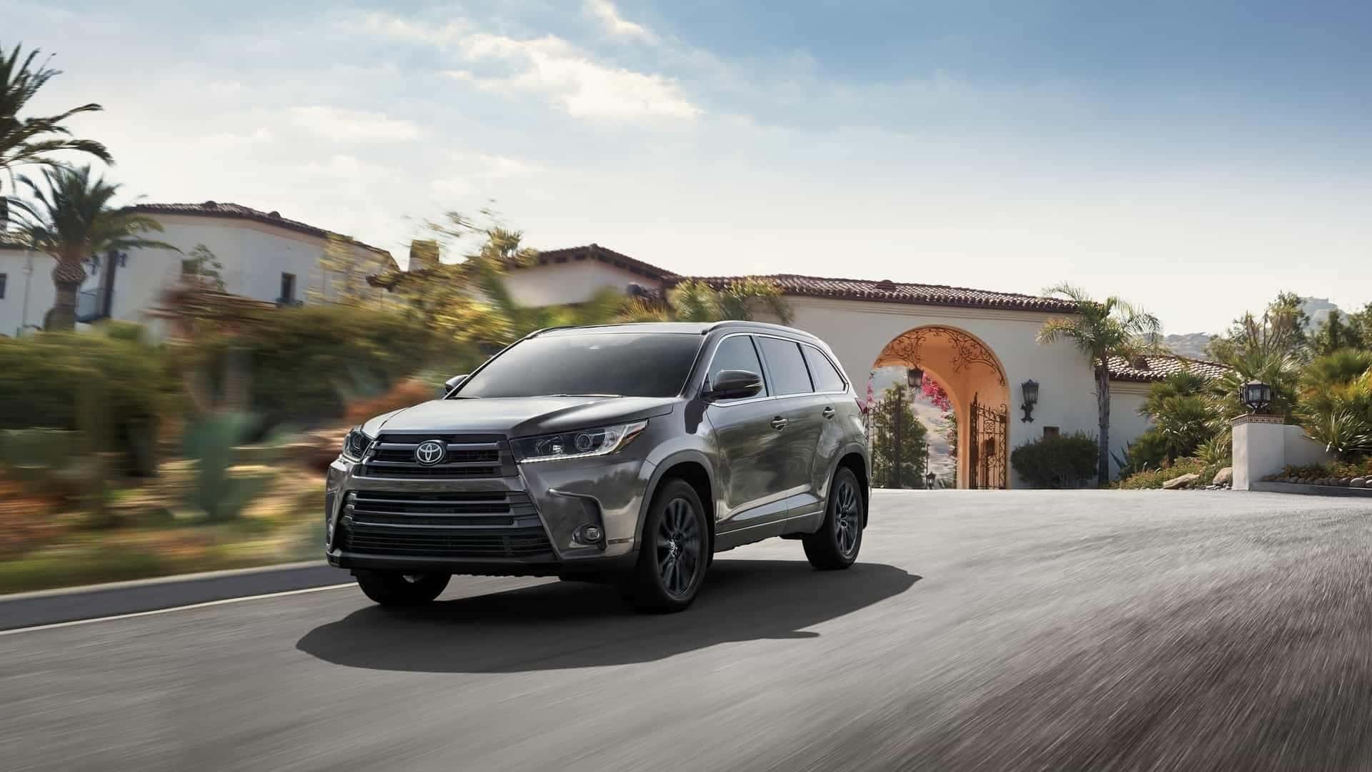 Lease a 2019 Toyota Highlander near Bossier City LA